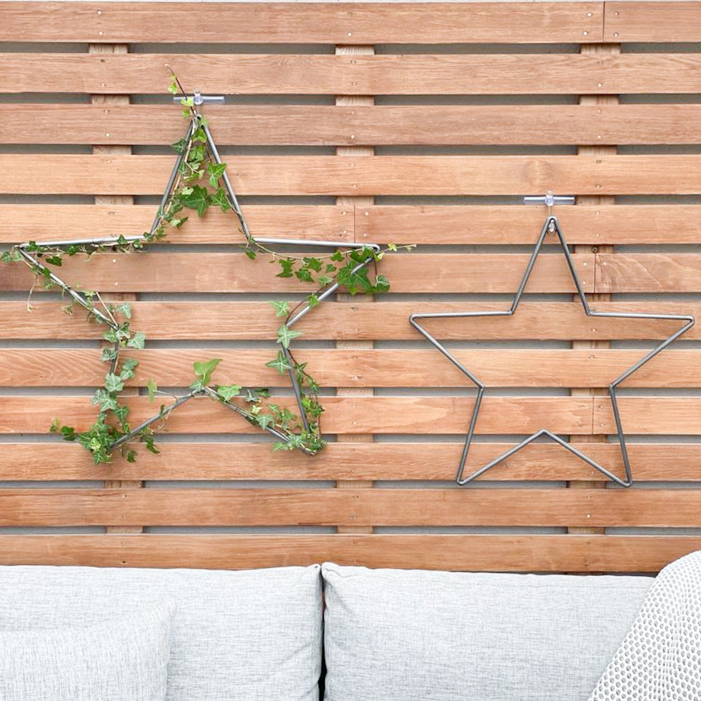Set of 2 Lynton Wreath Stars